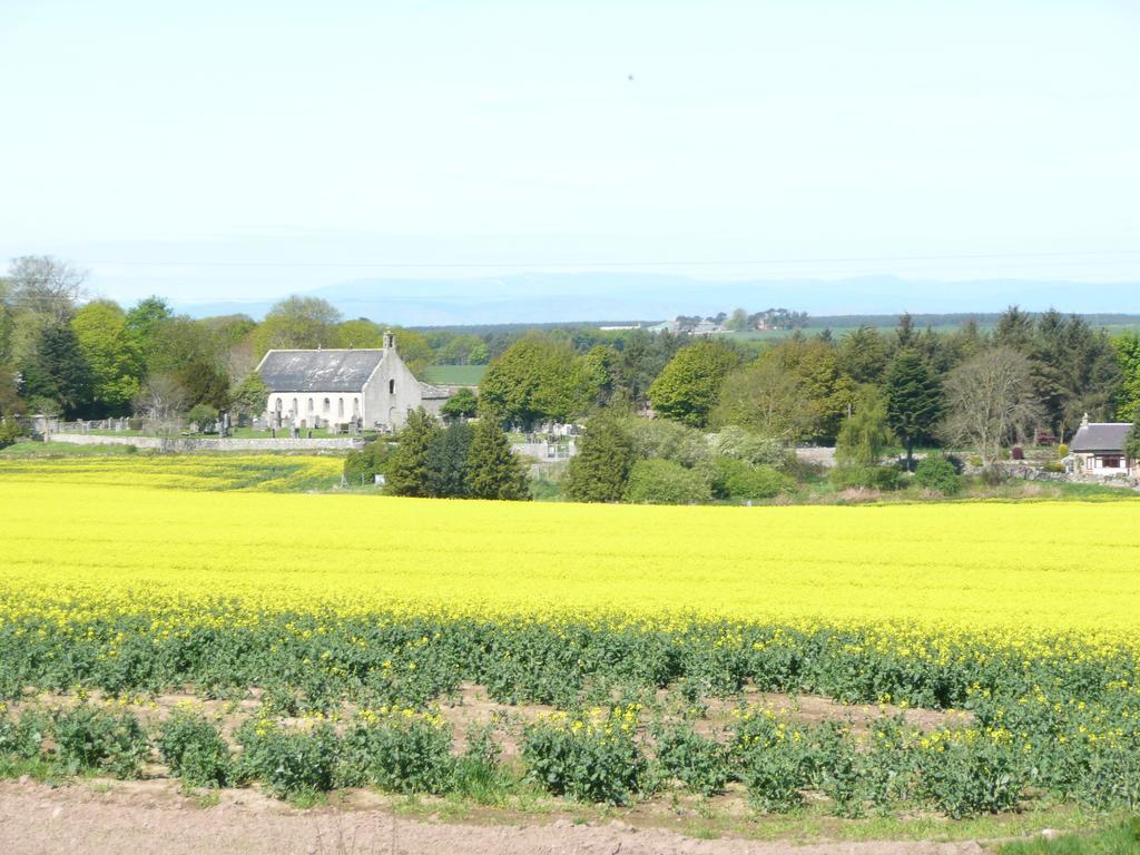 Carden Holiday Cottages - Elgin Crook of Alves エクステリア 写真