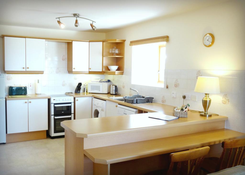 Carden Holiday Cottages - Elgin Crook of Alves エクステリア 写真