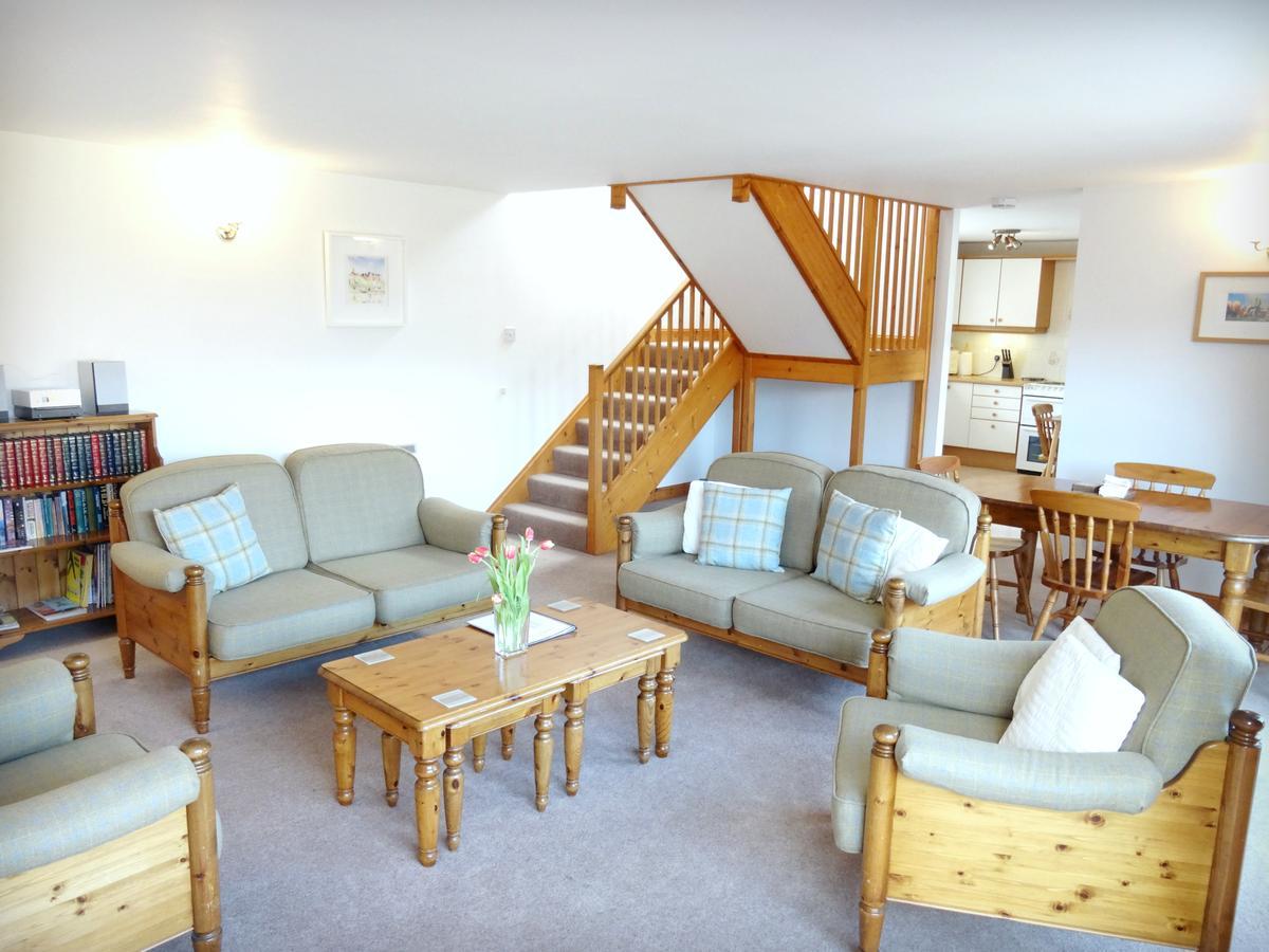 Carden Holiday Cottages - Elgin Crook of Alves エクステリア 写真