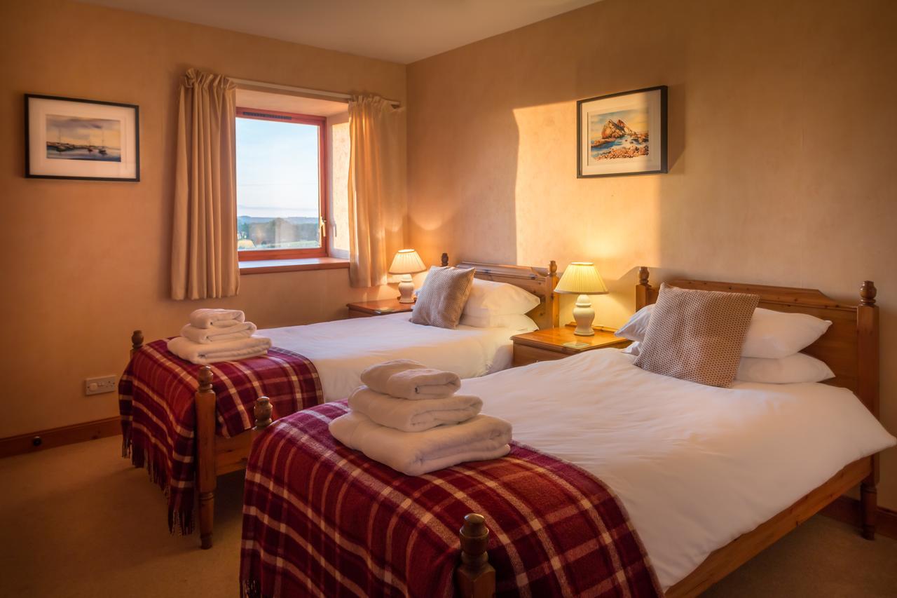 Carden Holiday Cottages - Elgin Crook of Alves エクステリア 写真